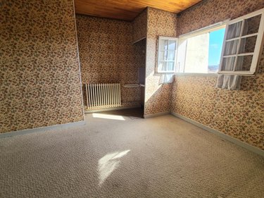 Maison a vendre Pierrelatte 26700 Drôme 323 m2  365750 euros