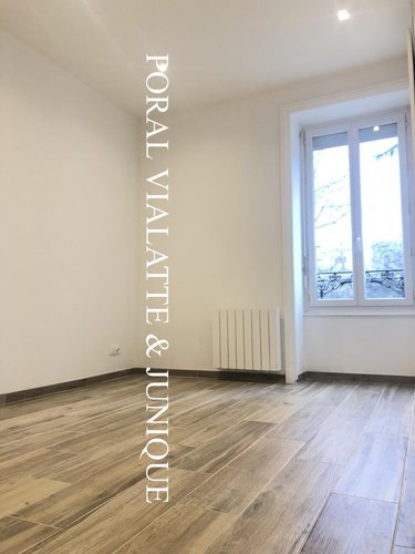 Location appartement Ambérieu-en-Bugey 01500 Ain 26 m2 1 pièce 385 euros
