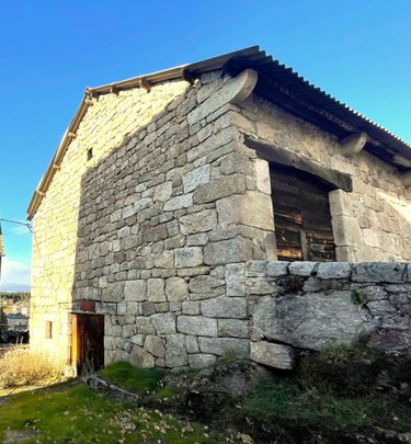 Maison a vendre Serverette 48700 Lozère 120 m2  55000 euros