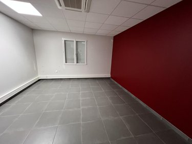 Fonds et murs commerciaux a vendre Huillé-Lézigné 49430 Maine-et-Loire 248 m2  209000 euros