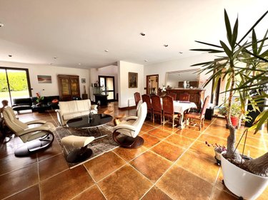 Maison a vendre Brest 29200 Finistère 247 m2 8 pièces 717600 euros