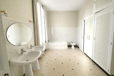 Maison a vendre Angers 49000 Maine-et-Loire 252 m2 12 pièces 892500 euros