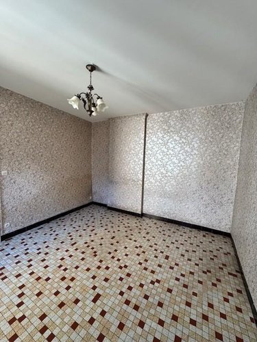 Maison a vendre Malicorne-sur-Sarthe 72270 Sarthe 165 m2 7 pièces 137150 euros