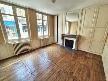 Immeuble a vendre Bar-sur-Seine 10110 Aube 203 m2  169000 euros