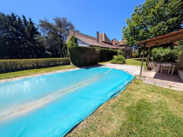 Maison a vendre Broût-Vernet 03110 Allier 365 m2 13 pièces 298680 euros