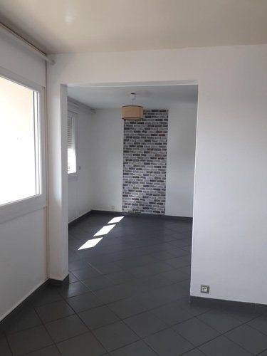 Location appartement Laval 53000 Mayenne 73 m2  730 euros