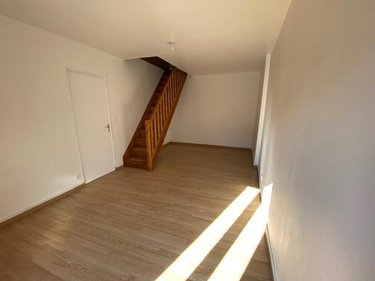 Location maison Crépy 02870 Aisne 77 m2 4 pièces 709 euros