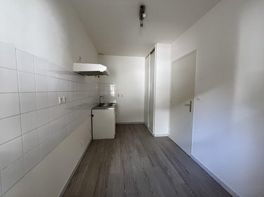 Location appartement Pierrelatte 26700 Drôme 69 m2 3 pièces 728 euros