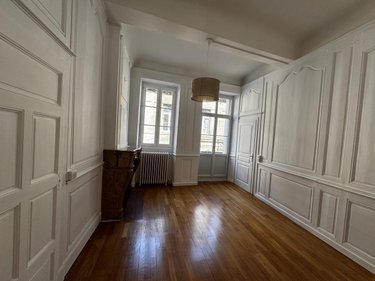 Location appartement Dole 39100 Jura 99 m2 4 pièces 900 euros