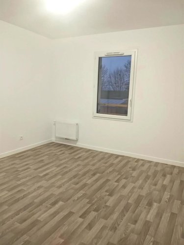 Location appartement Soliers 14540 Calvados 72 m2 3 pièces 970 euros