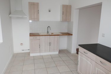 Location maison Maisoncelles-sur-Ajon 14210 Calvados 120 m2 6 pièces 950 euros