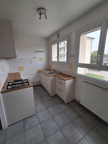 Location appartement Bourg-en-Bresse 01000 Ain 68 m2  717 euros