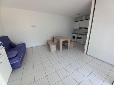 Location appartement Saint-Chély-d'Apcher 48200 Lozère 28 m2  340 euros