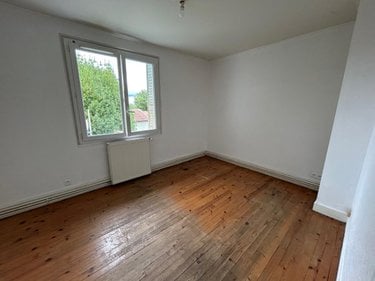 Location appartement Buellas 01310 Ain 40 m2 2 pièces 470 euros