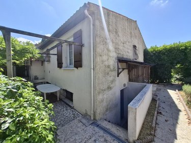 Maison a vendre Saintes 17100 Charente-Maritime 137 m2 6 pièces 314760 euros