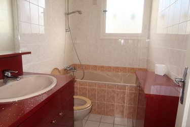Maison a vendre Landerneau 29800 Finistère 65 m2  197200 euros
