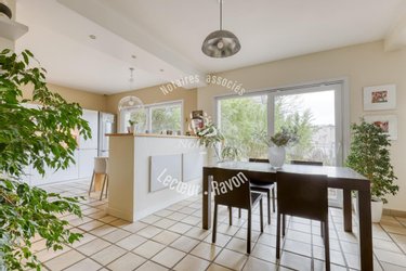 Maison a vendre Saint-Germain-en-Laye 78100 Yvelines 163 m2 8 pièces 990000 euros