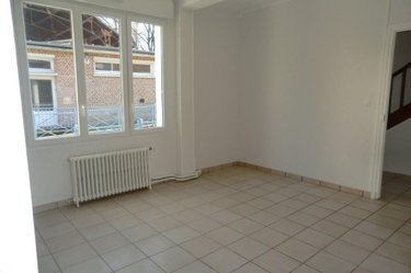 Location maison Amiens 80000 Somme 81 m2 4 pièces 905 euros