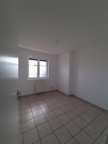 Location maison Izel-lès-Équerchin 62490 Pas-de-Calais 86 m2 5 pièces 850 euros