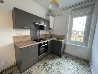 Location appartement Saint-Malo 35400 Ille-et-Vilaine 36 m2 2 pièces 585 euros