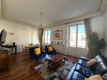Immeuble a vendre Angers 49000 Maine-et-Loire 309 m2  1257600 euros