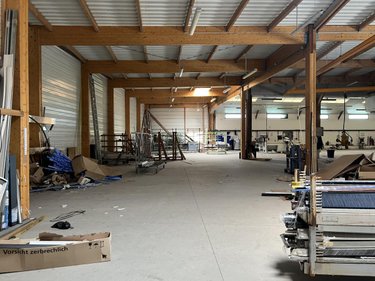 Fonds et murs commerciaux a vendre Guingamp 22200 Côtes-d'Armor 1560 m2  775200 euros