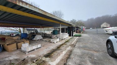 Immeuble a vendre Grand-Charmont 25200 Doubs 1412 m2  190000 euros