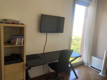 Appartement a vendre Aubagne 13400 Bouches-du-Rhône 75 m2 5 pièces 209000 euros