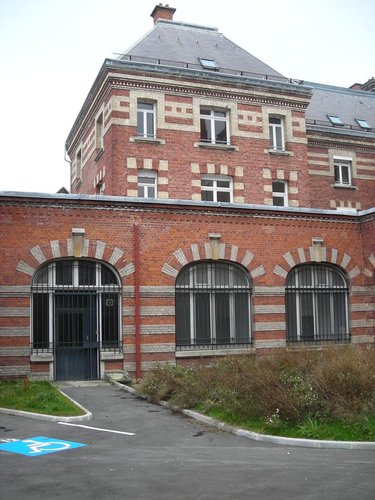 Fonds et murs commerciaux a vendre Cambrai 59400 Nord 279 m2  125760 euros