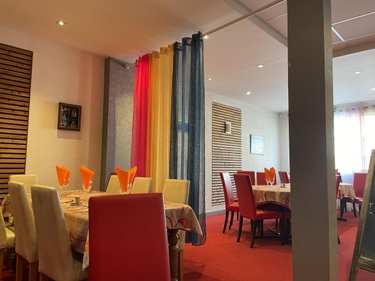 Fonds et murs commerciaux a vendre Loudéac 22600 Côtes-d'Armor 157 m2  74500 euros