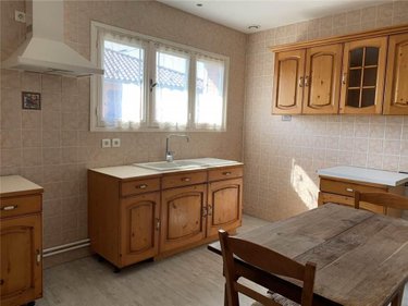 Location appartement Mézériat 01660 Ain 87 m2 4 pièces 700 euros