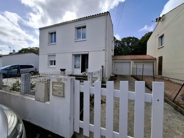 Maison a vendre Saintes 17100 Charente-Maritime 115 m2 6 pièces 199348 euros