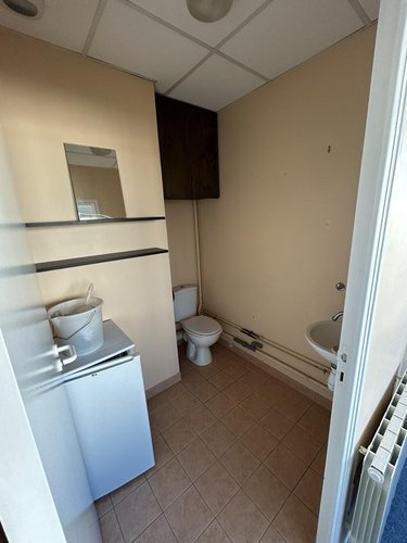 Location fonds et murs commerciaux Saint-Malo 35400 Ille-et-Vilaine 37 m2  840 euros