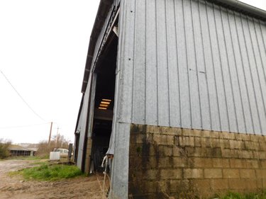 Bien agricole a vendre Morannes sur Sarthe-Daumeray 49640 Maine-et-Loire 406532 m2  312000 euros