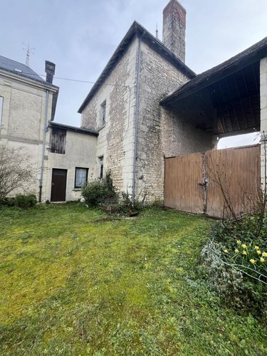 Maison a vendre Pussigny 37800 Indre-et-Loire 104 m2  125080 euros