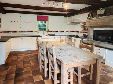 Maison a vendre Berrien 29690 Finistère 173 m2 7 pièces 263500 euros