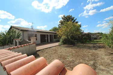 Maison a vendre Saintes 17100 Charente-Maritime 116 m2 5 pièces 257054 euros