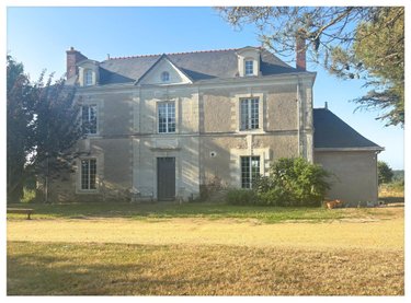 Maison a vendre Val d'Erdre-Auxence 49370 Maine-et-Loire 200 m2 7 pièces 299700 euros