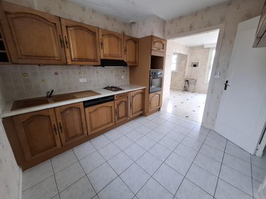 Maison a vendre Saintes 17100 Charente-Maritime 68 m2 4 pièces 167872 euros