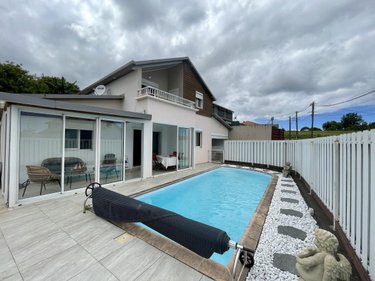 Maison a vendre Saint-Pierre 97410 Réunion 92 m2 4 pièces 310000 euros
