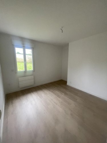 Location maison Saisseval 80540 Somme 108 m2 6 pièces 1000 euros