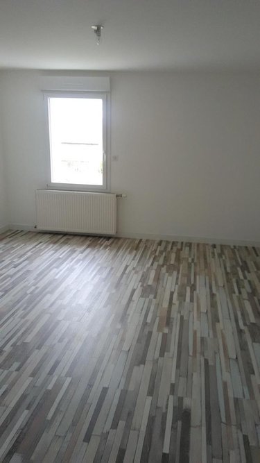 Location maison Parigné-l'Évêque 72250 Sarthe 90 m2 3 pièces 770 euros