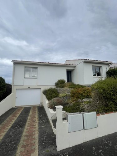 Maison a vendre Cholet 49300 Maine-et-Loire 117 m2 5 pièces 230700 euros