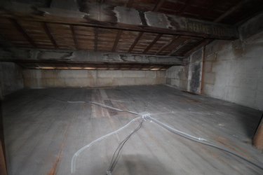 Immeuble a vendre Saintes 17100 Charente-Maritime 85 m2  236070 euros