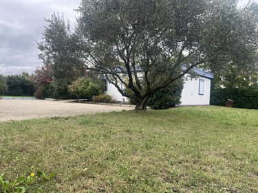 Fonds et murs commerciaux a vendre Montélimar 26200 Drôme 100 m2  230500 euros