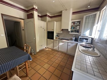 Maison a vendre Pradines 46090 Lot 185 m2 9 pièces 350000 euros