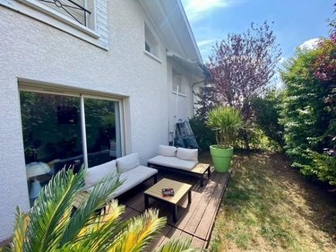 Maison a vendre Divonne-les-Bains 01220 Ain 147 m2 6 pièces 975000 euros