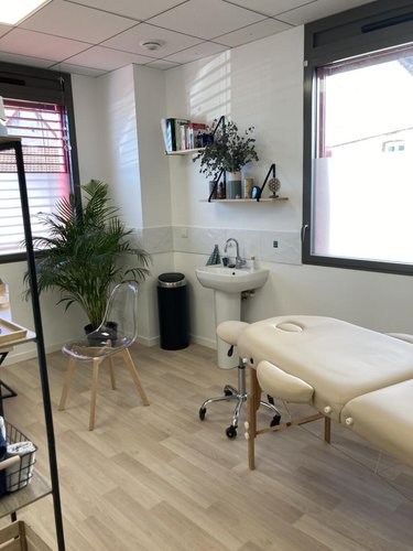 Location fonds et murs commerciaux Chagny 71150 Saône-et-Loire 20 m2  530 euros