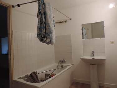 Appartement a vendre Plougonver 22810 Côtes-d'Armor 147 m2  135900 euros