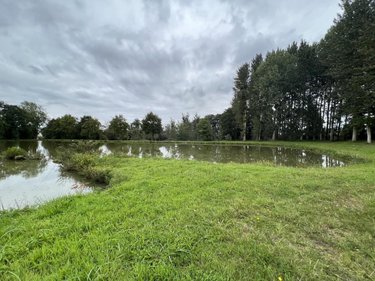 Divers a vendre Caulnes 22350 Côtes-d'Armor 17094 m2  53490 euros